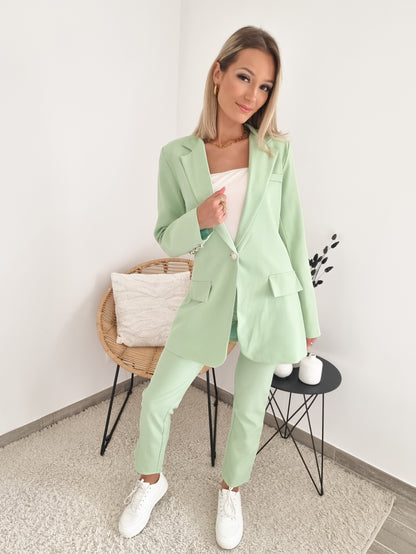 Veste tailleur vert pastel