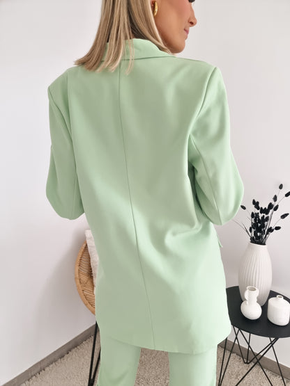 Veste tailleur vert pastel