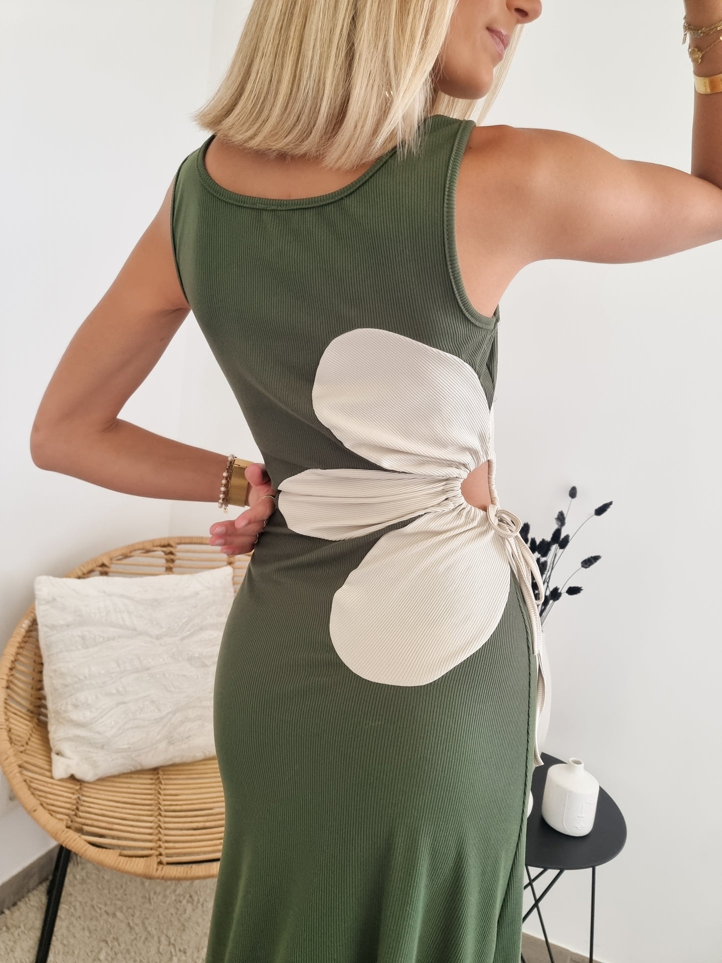 Robe côtelée fleur