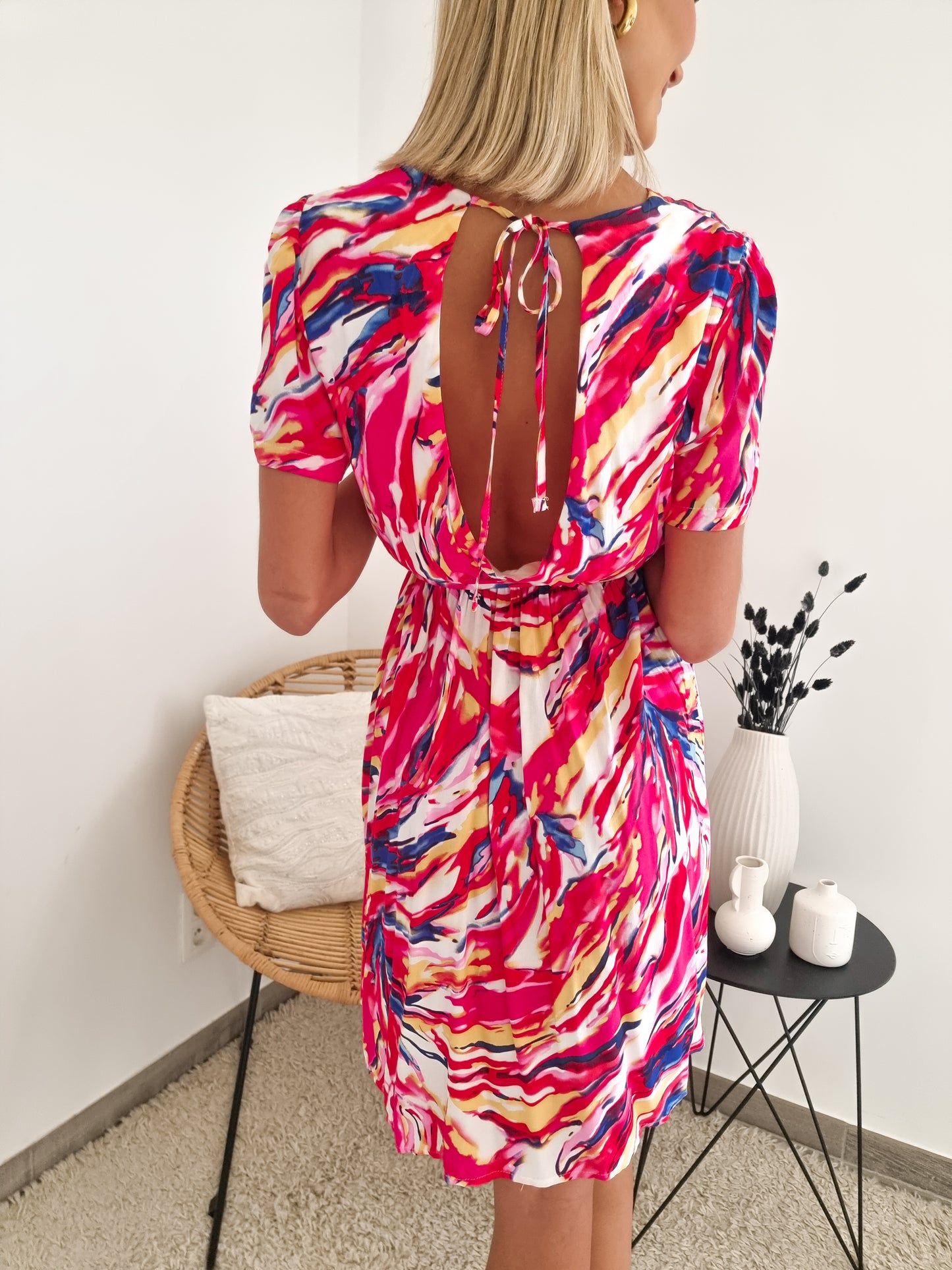 Robe imprimée dos nu