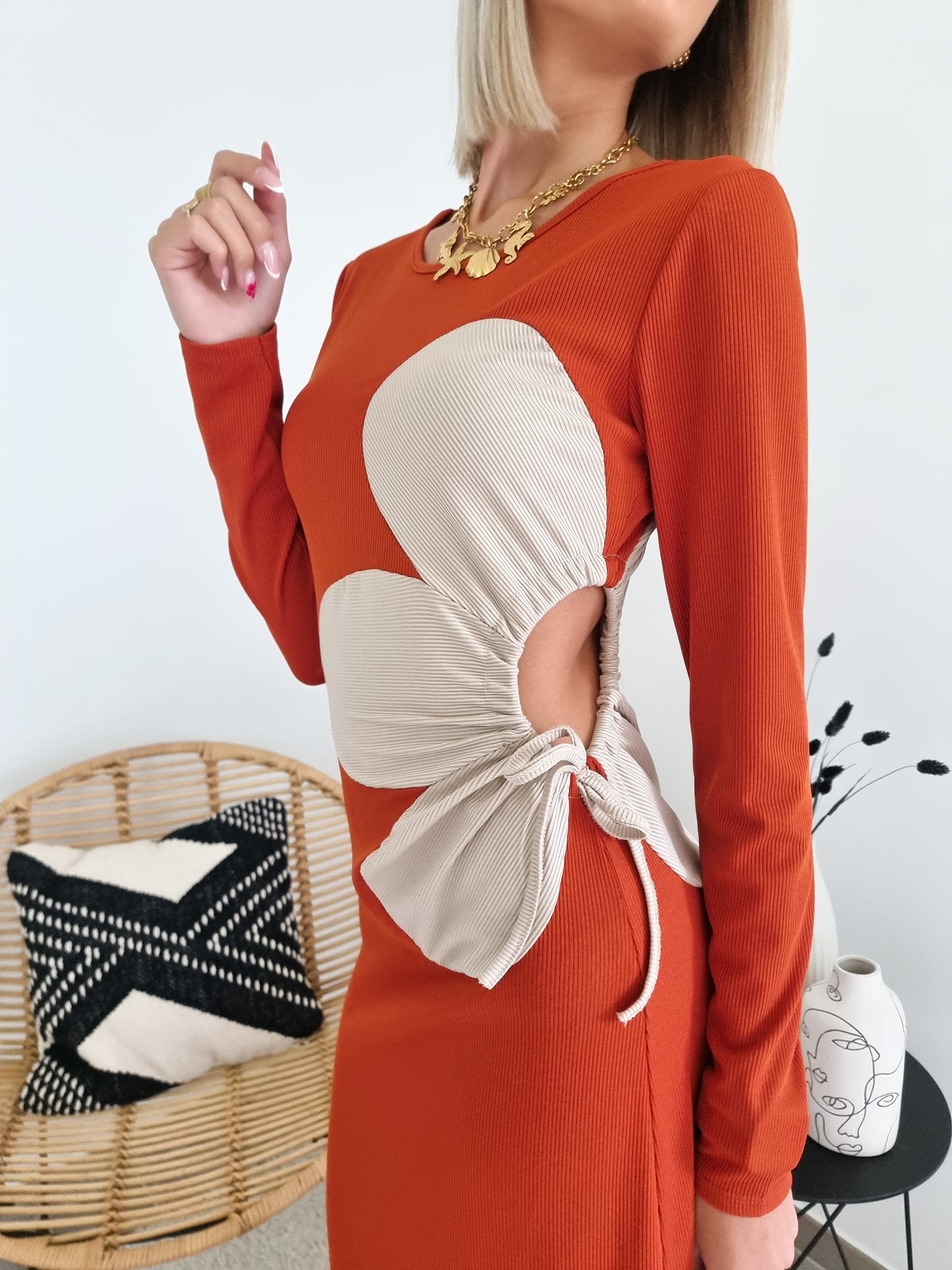 Robe côtelée fleur