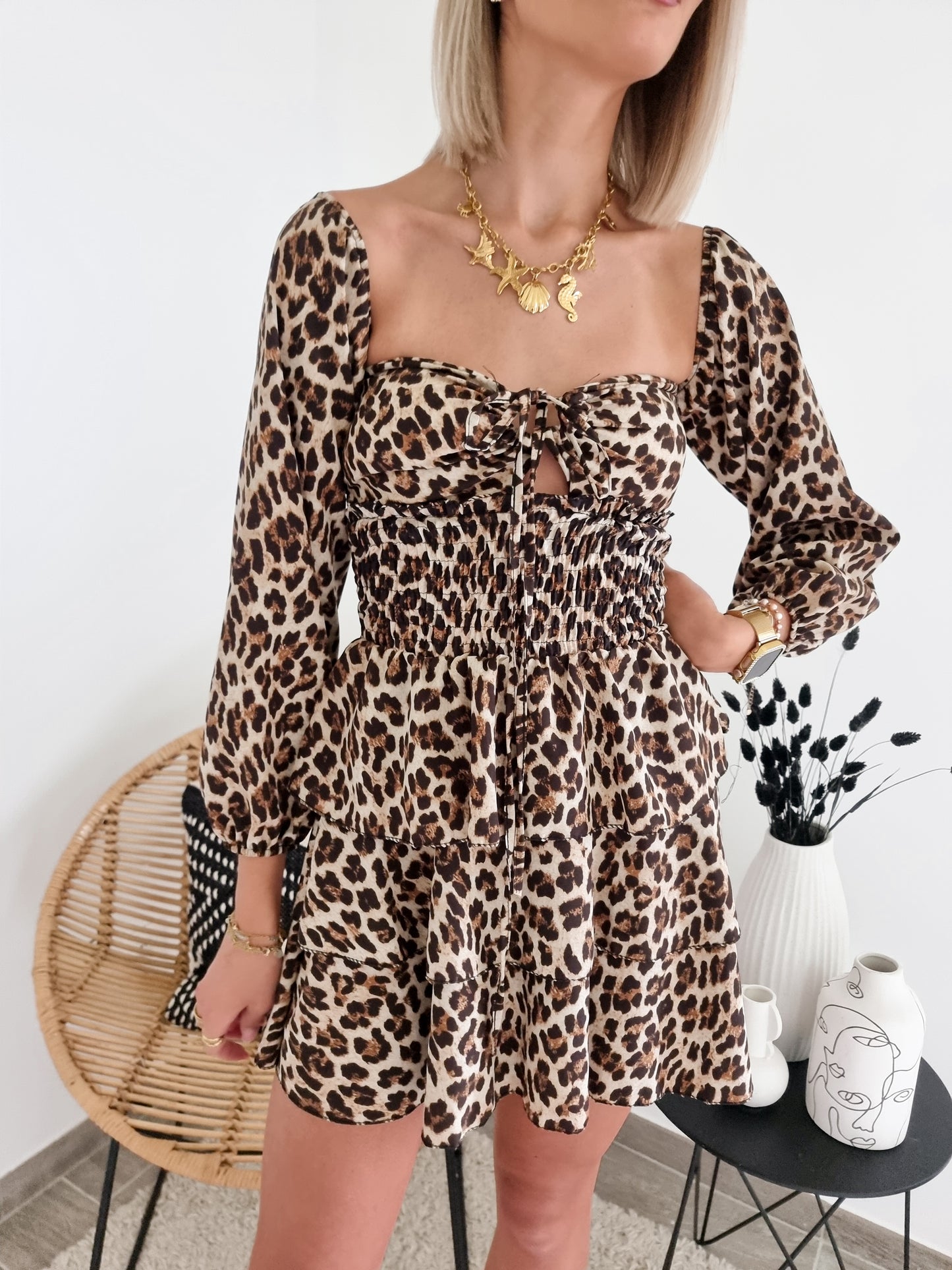 Robe leopard imprimee