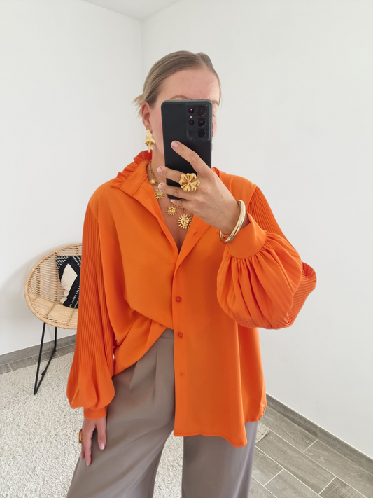 Chemise