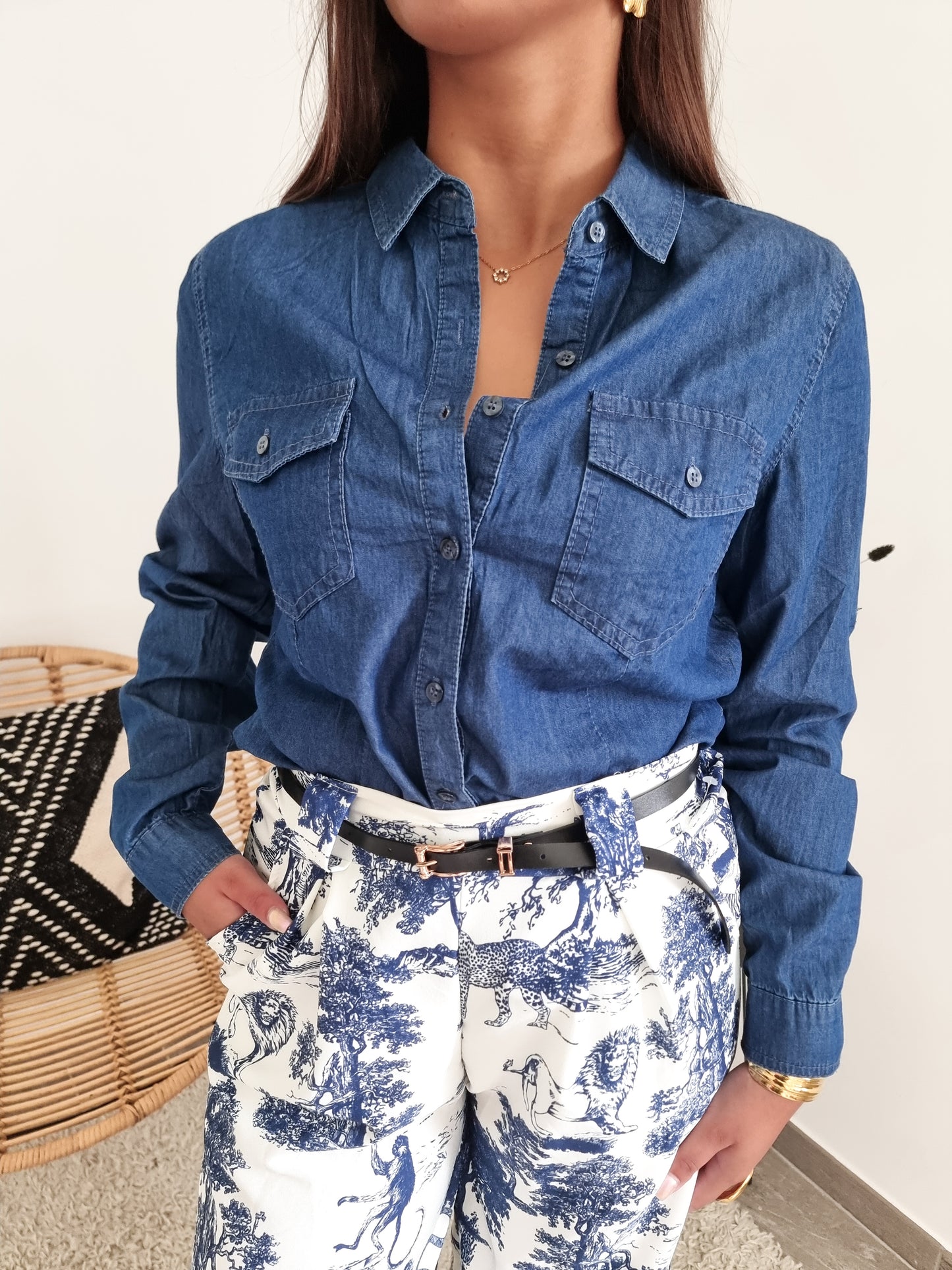 Chemise