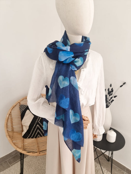 Foulard cœur bleu