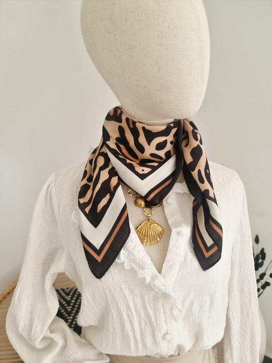 Petit foulard guépard